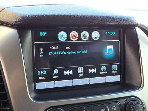 Used 2020 Chevrolet Suburban LT w/ Texas Edition Package RWD image 24