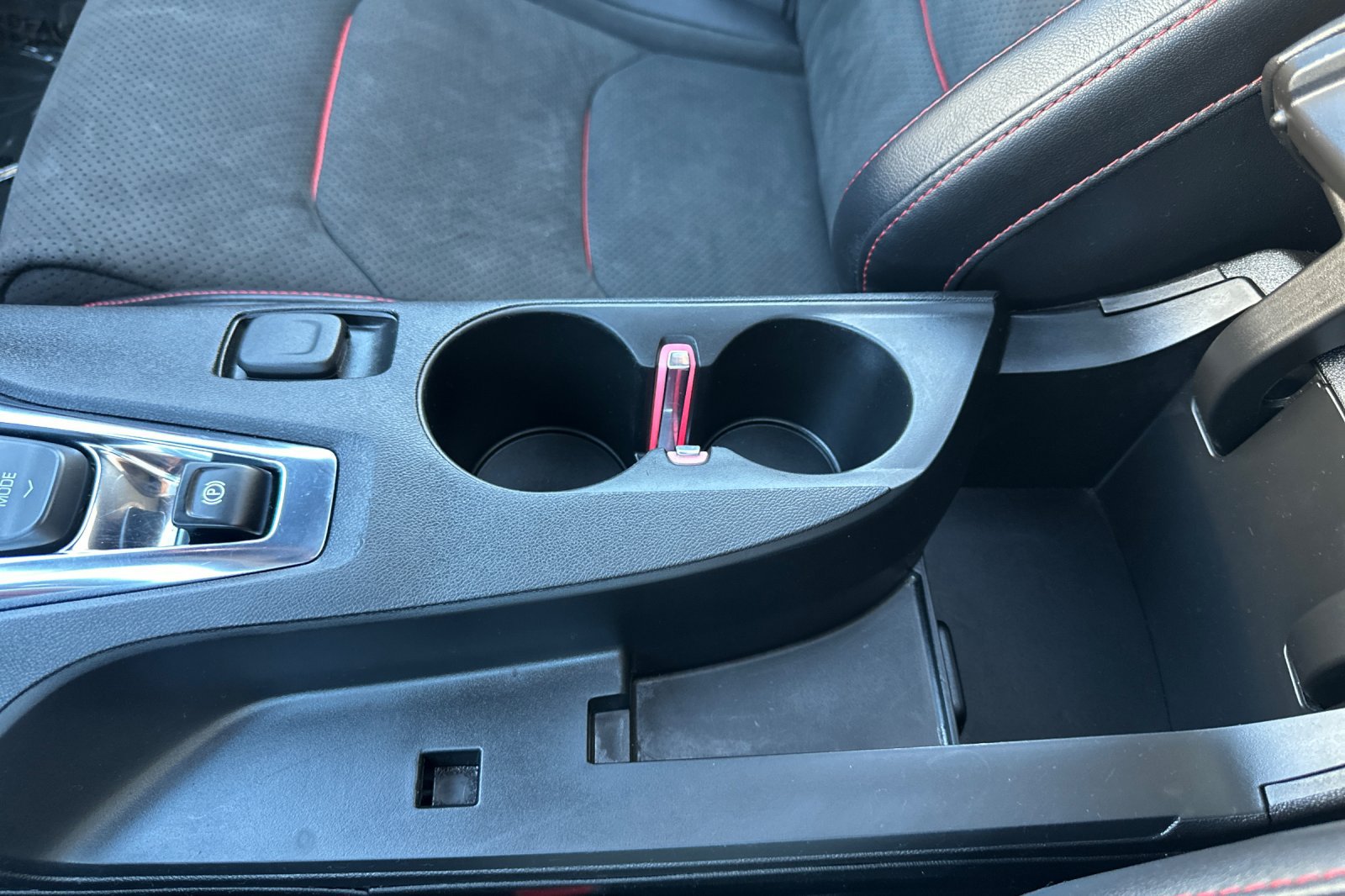 Used 2021 Chevrolet Camaro ZL1 RWD image 31