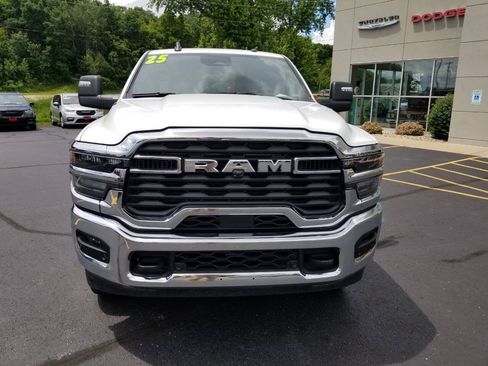 Certified 2025 RAM 2500 Big Horn AWD/4WD image 2