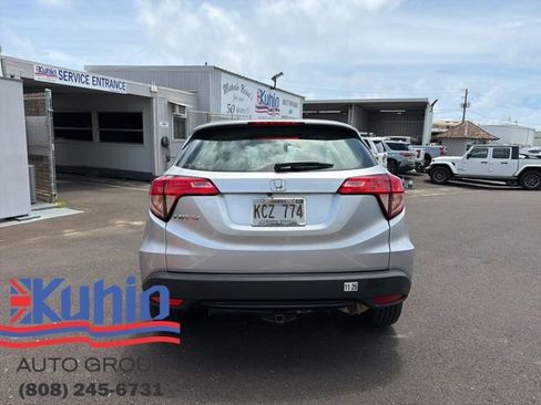 Used 2016 Honda HR-V LX image 6