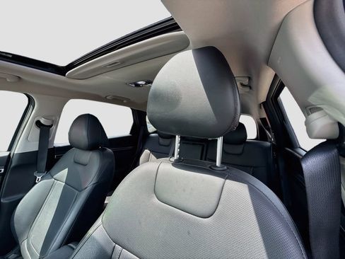 Used 2024 Hyundai Tucson SEL w/ Convenience Package FWD image 17