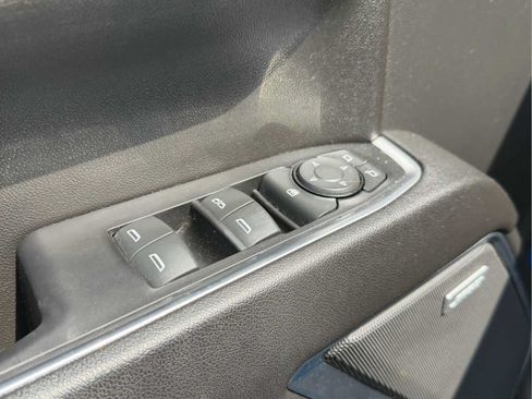 Used 2022 Chevrolet Silverado 1500 LT Trail Boss w/ LT Trail Boss Premium Package AWD/4WD image 10
