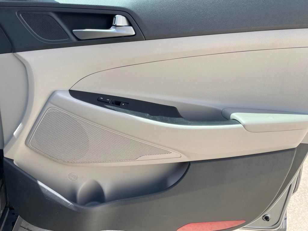 Used 2018 Hyundai Tucson SEL FWD image 26