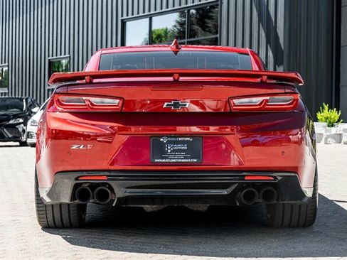 Used 2018 Chevrolet Camaro ZL1 RWD image 6