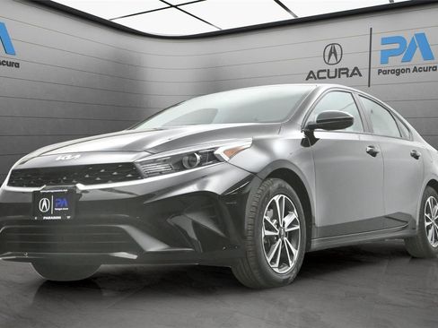 Used 2023 Kia Forte LXS image 22