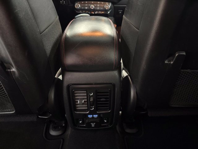 Used 2023 Dodge Durango GT AWD/4WD image 40
