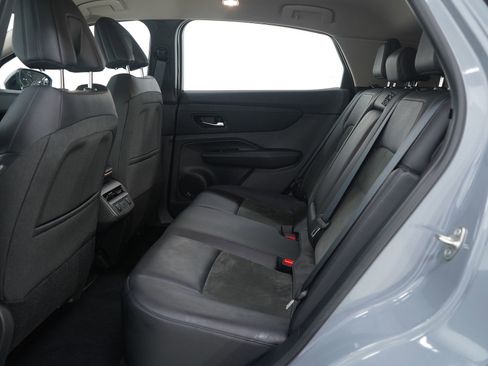 Used 2024 Nissan Ariya ENGAGE+ e-4ORCE image 14