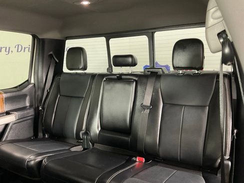 Used 2018 Ford F150 Lariat w/ Equipment Group 502A Luxury image 16