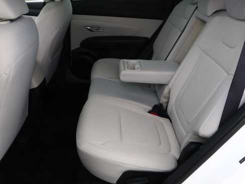 Used 2026 Hyundai Tucson SE FWD image 19