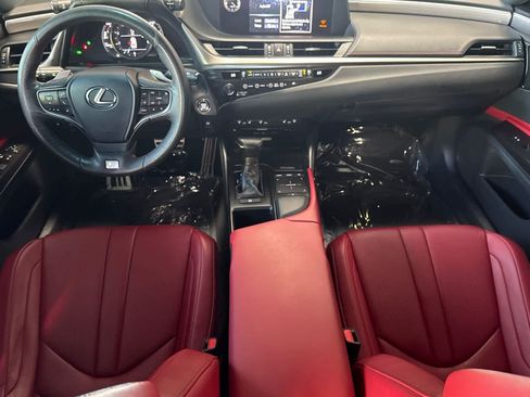 Used 2019 Lexus ES 350 F Sport w/ Accessory Package FWD image 3