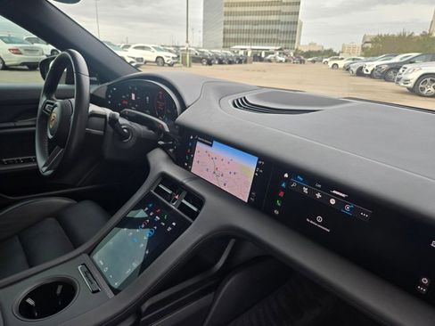 Used 2024 Porsche Taycan 4S image 20