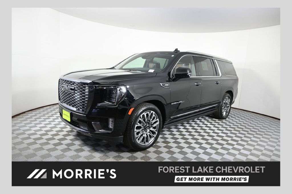 Used 2024 GMC Yukon XL Denali Ultimate AWD/4WD image 1