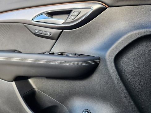 New 2025 Buick Envision Sport Touring image 17