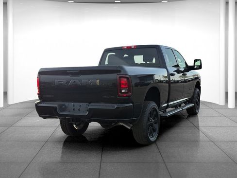 New 2026 RAM 2500 Big Horn AWD/4WD image 7