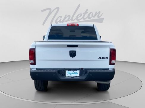 Used 2024 RAM 1500 Warlock AWD/4WD image 4