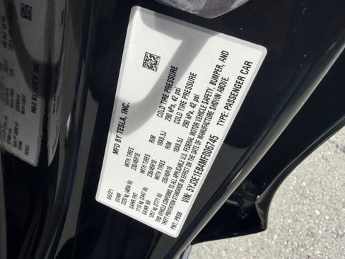 Used 2021 Tesla Model 3 Long Range AWD/4WD image 56