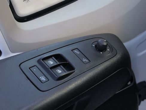 Used 2021 RAM ProMaster 2500 image 25