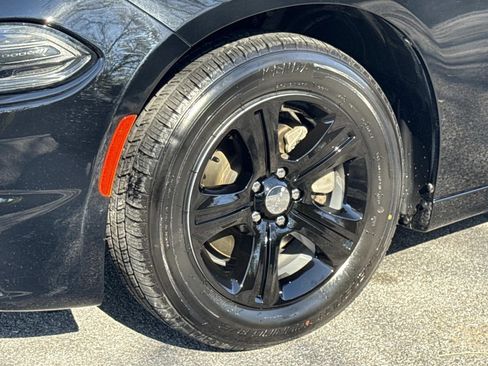 Used 2022 Dodge Charger SXT image 7