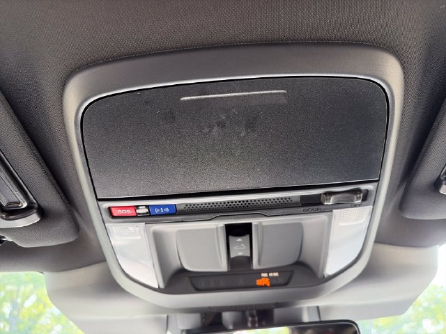 Certified 2025 Subaru Forester Limited AWD/4WD image 17