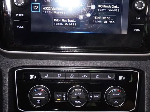 Used 2021 Volkswagen Atlas Cross Sport SEL Premium image 15