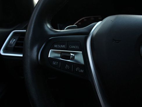 Used 2020 BMW 330i xDrive Sedan w/ Convenience Package AWD/4WD image 25