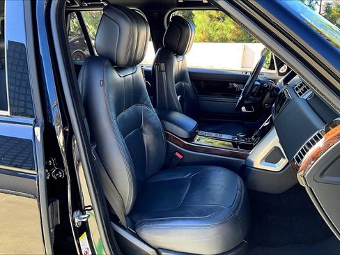 Used 2020 Land Rover Range Rover SWB image 6