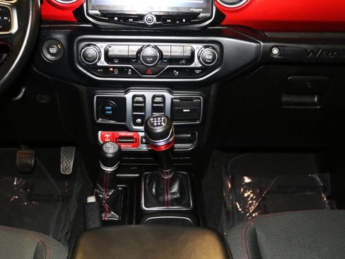 Used 2019 Jeep Wrangler Rubicon image 40