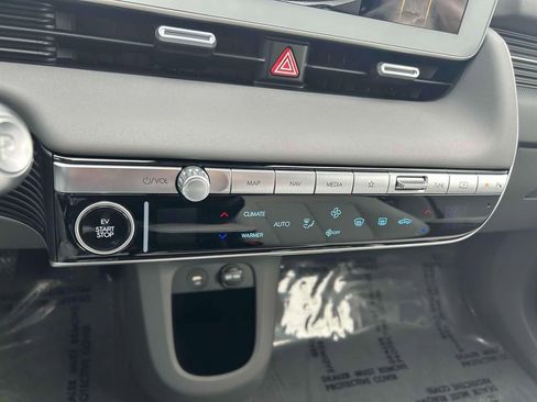 Used 2024 Hyundai Ioniq 5 Limited image 28