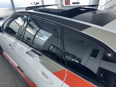 Used 2025 Audi RS 6 performance image 39