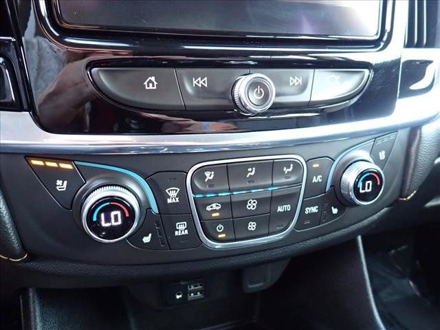 Used 2020 Chevrolet Traverse Premier w/ LPO, Floor Liner Package AWD/4WD image 23