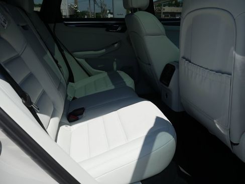 New 2026 Porsche Macan S AWD/4WD image 23
