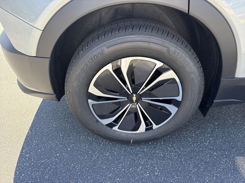 New 2026 Chevrolet Blazer EV LT image 17