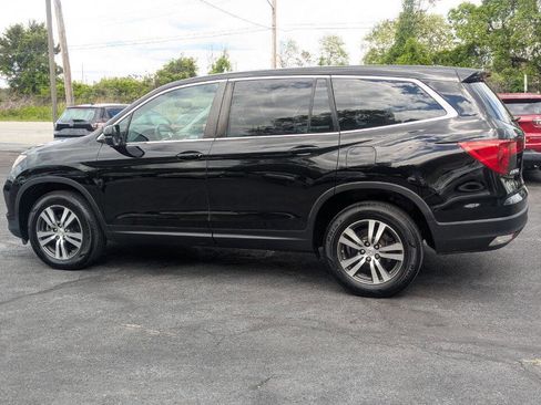 Used 2018 Honda Pilot EX image 16