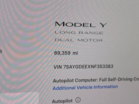 Used 2022 Tesla Model Y Long Range image 31