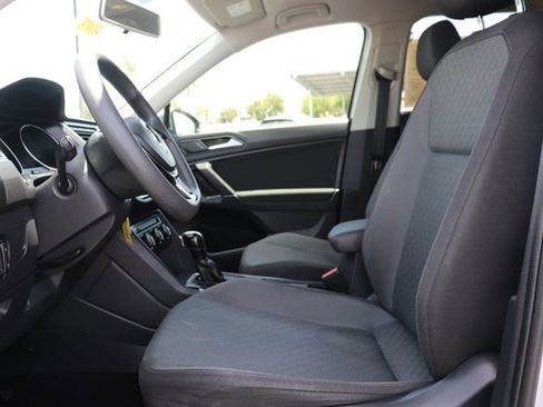 Used 2020 Volkswagen Tiguan S FWD image 11