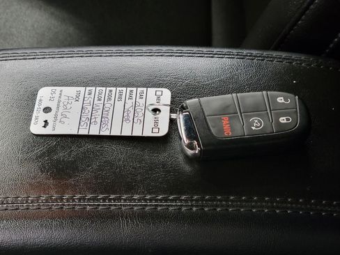 Used 2025 Jeep Compass Limited AWD/4WD image 53