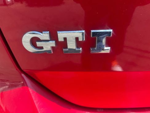 Used 2017 Volkswagen GTI S FWD image 27