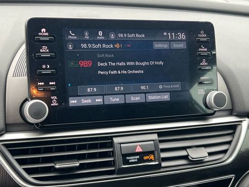 Used 2022 Honda Accord Sport image 17