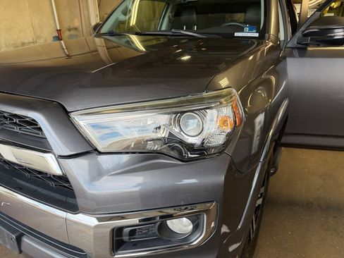 Used 2014 Toyota 4Runner Limited image 30
