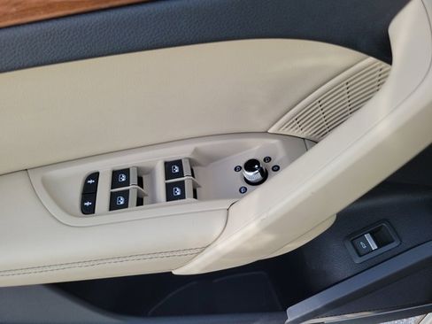 Used 2021 Audi Q5 Prestige w/ Prestige Package image 19