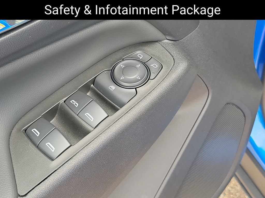 Used 2024 Chevrolet Equinox LT AWD/4WD image 11
