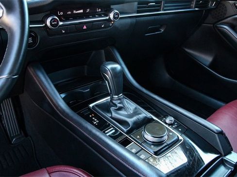 Used 2025 MAZDA MAZDA3 Carbon image 24