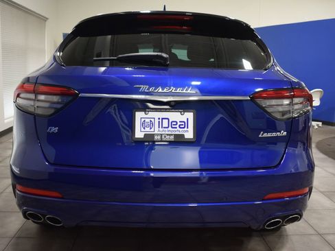 Used 2021 Maserati Levante image 3