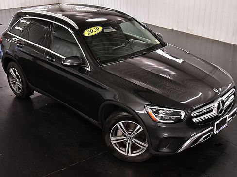 Used 2020 Mercedes-Benz GLC 300 4MATIC image 12