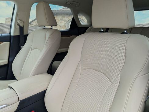 Certified 2022 Lexus RX 450h AWD w/ Premium Package image 8