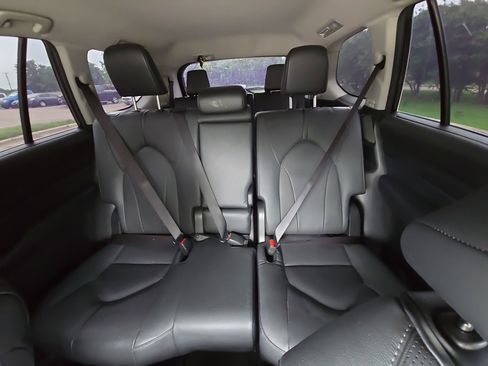 Used 2024 Toyota Grand Highlander Limited image 20