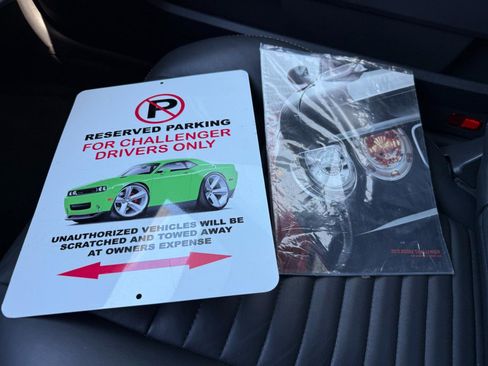 Used 2011 Dodge Challenger R/T image 65