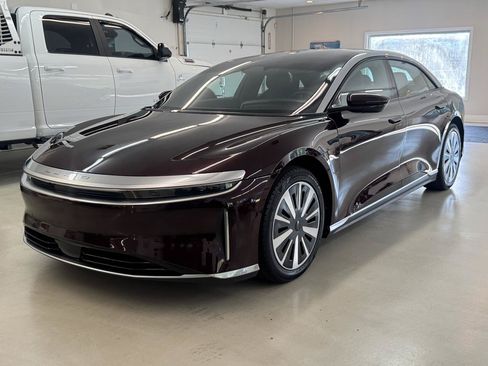Used 2024 Lucid Air Touring AWD/4WD image 1