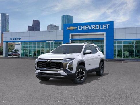 New 2026 Chevrolet Equinox ACTIV w/ Convenience Package III FWD image 8
