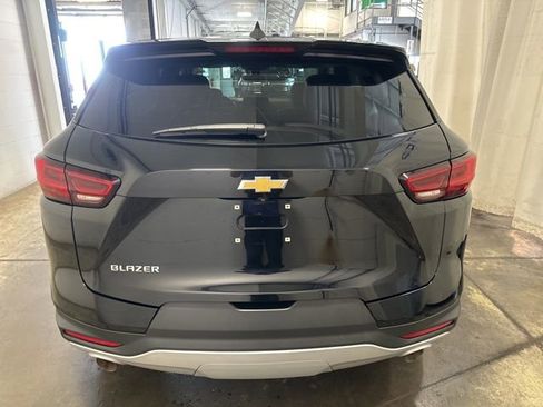 Used 2024 Chevrolet Blazer LT image 5
